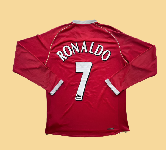 Manchester United 2005/2006 Soccer Jersey